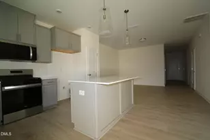 5102 Silver Brk Rd, Durham, NC 27703 - Photo 2