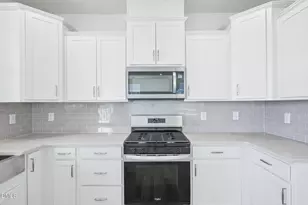 1573 Briar Brook Ln, Zebulon, NC 27597 - Photo 18