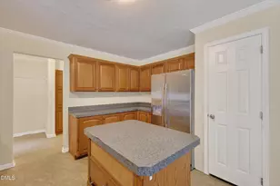 126 Hunter Rd, Henderson, NC 27537 - Photo 6