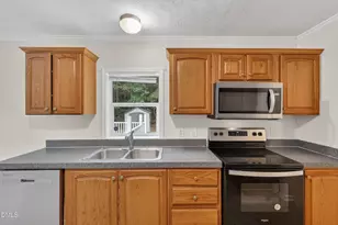 126 Hunter Rd, Henderson, NC 27537 - Photo 4