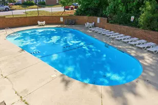 1250 Jamestown Ct, Cary, NC 27511 - Photo 2