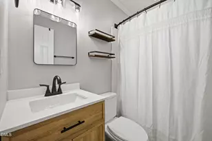 1250 Jamestown Ct, Cary, NC 27511 - Photo 28