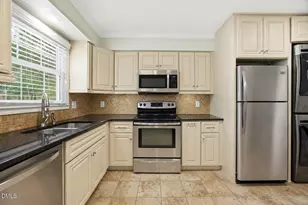 1250 Jamestown Ct, Cary, NC 27511 - Photo 6