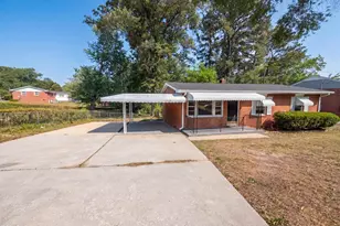 807 Beverly Dr, Raleigh, NC 27610 - Photo 2