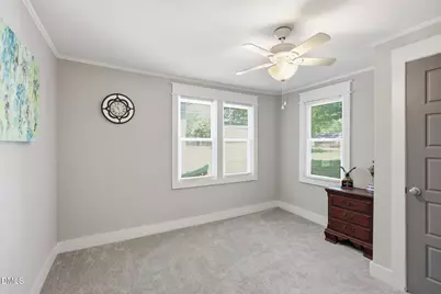 607 E Holmes Street, Benson, NC 27504 - Photo 28