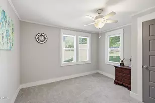 607 E Holmes St, Benson, NC 27504 - Photo 28