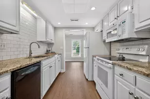 3128 Westbury, Raleigh, NC 27607 - Photo 8