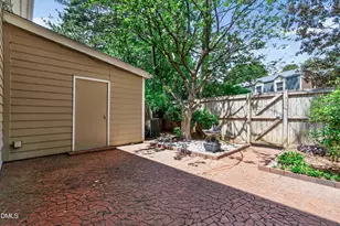 3128 Westbury, Raleigh, NC 27607 - Photo 16