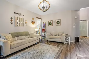 200 Bebington Dr, Cary, NC 27513 - Photo 12
