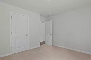 122 Claude St, La Grange, NC 28551 - Photo 16