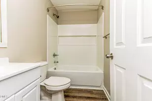 22 Knightsbridge Ct, Durham, NC 27707 - Photo 16