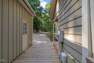 5705 Timber Ln, Raleigh, NC 27606 - Photo 42