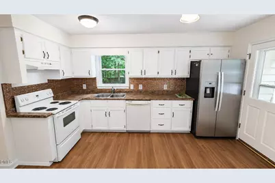 5705 Timber Lane, Raleigh, NC 27606 - Photo 16