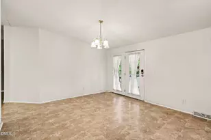 256 Yellow Belle Ct, Zebulon, NC 27597 - Photo 10