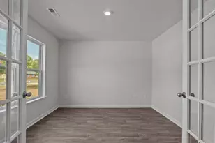 121 Claude St, La Grange, NC 28551 - Photo 6