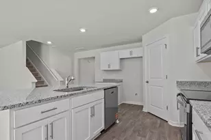 121 Claude St, La Grange, NC 28551 - Photo 10