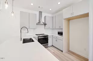 425 Eugene St, Durham, NC 27701 - Photo 8