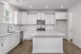 107 Arundel Dr, Archer Lodge, NC 27527 - Photo 10