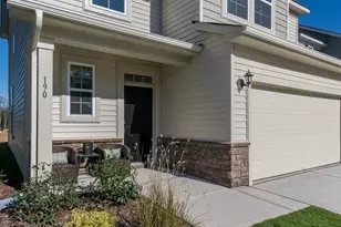 1561 Briar Brook Ln, Zebulon, NC 27597 - Photo 2