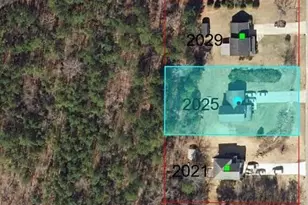 2025 Fairview Ln, Sanford, NC 27330 - Photo 2