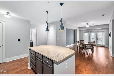 222 Glenwood, Raleigh, NC 27603 - Photo 6