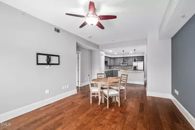 222 Glenwood, Raleigh, NC 27603 - Photo 8