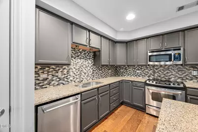 222 Glenwood, Raleigh, NC 27603 - Photo 16