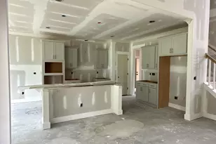 179 Bandelier Dr, Selma, NC 27576 - Photo 2