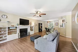 245 Walnut Creek Dr, Clayton, NC 27520 - Photo 4