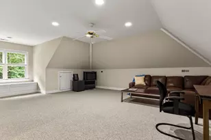 304 Rhododendron Dr, Chapel Hill, NC 27517 - Photo 36