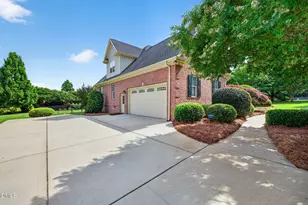 5717 Buteo Ct, Fuquay Varina, NC 27526 - Photo 4