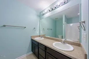 128 Dove Cottage Ln, Cary, NC 27519 - Photo 18