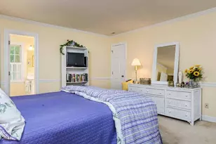 2 Foxridge Rd, Chapel Hill, NC 27514 - Photo 38