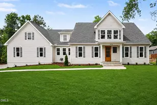 420 W Corbin St, Hillsborough, NC 27278 - Photo 2