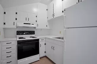 2152 Lakeshore Ct, Chapel Hill, NC 27514 - Photo 36