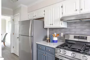 203 Wood Hollow Dr, Cary, NC 27513 - Photo 14