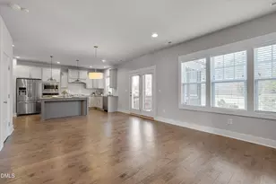 504 Beacon Ridge Blvd, Chapel Hill, NC 27516 - Photo 6
