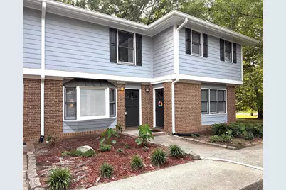 112 Old Cooper Square #Unit N4, Chapel Hill, NC 27517 - Photo 2