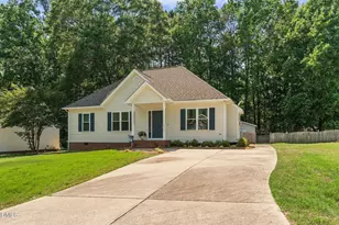2733 Glastonbury Rd, Apex, NC 27539 - Photo 2