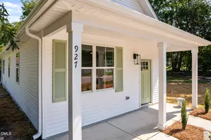 927 Carolina St E, Wilson, NC 27893 - Photo 2