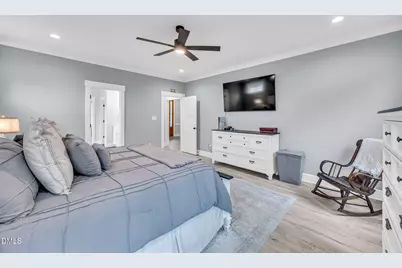257 Hampshire Court, Four Oaks, NC 27524 - Photo 18