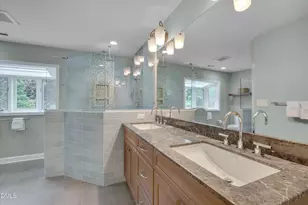 2400 Oxford Rd, Raleigh, NC 27608 - Photo 32