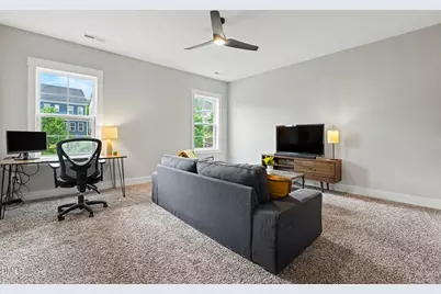 220 Cardinal Ridge Road, Chapel Hill, NC 27516 - Photo 18