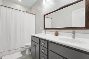 220 Cardinal Ridge Rd, Chapel Hill, NC 27516 - Photo 26