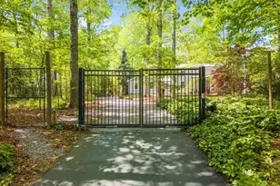 8 Sedgewood Rd, Chapel Hill, NC 27514 - Photo 50
