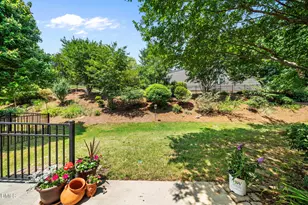 604 Bloomsbury Pl, Cary, NC 27519 - Photo 32