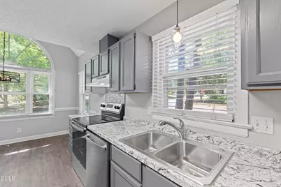 8901 Campfire Trail, Raleigh, NC 27615 - Photo 6