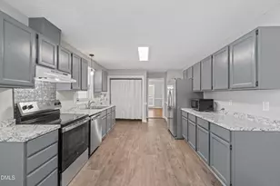 8901 Campfire Trail, Raleigh, NC 27615 - Photo 14
