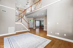 9113 White Eagle Ct, Raleigh, NC 27617 - Photo 6