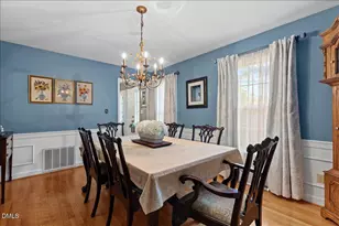 5014 Tremont Dr, Raleigh, NC 27609 - Photo 6